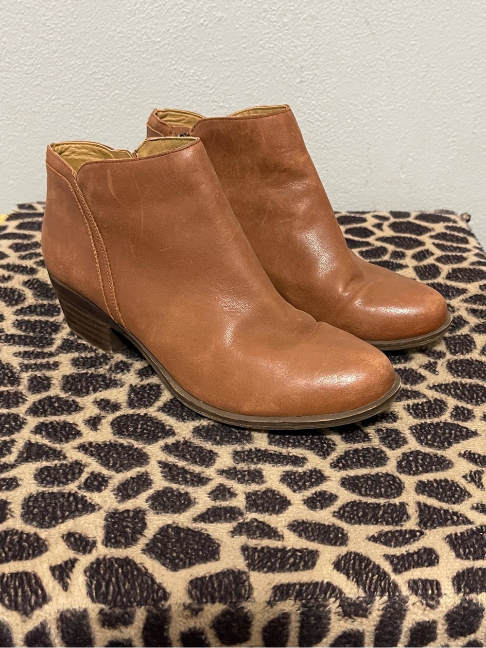 Lucky Brand Barstyn Low Heel Ankle Booties Brown Leather Casual Womens 6.5
